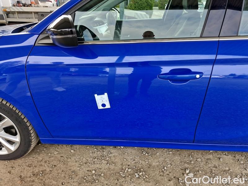  Opel  Corsa  F (2019)  1.2T 100 Elegance 5d #6