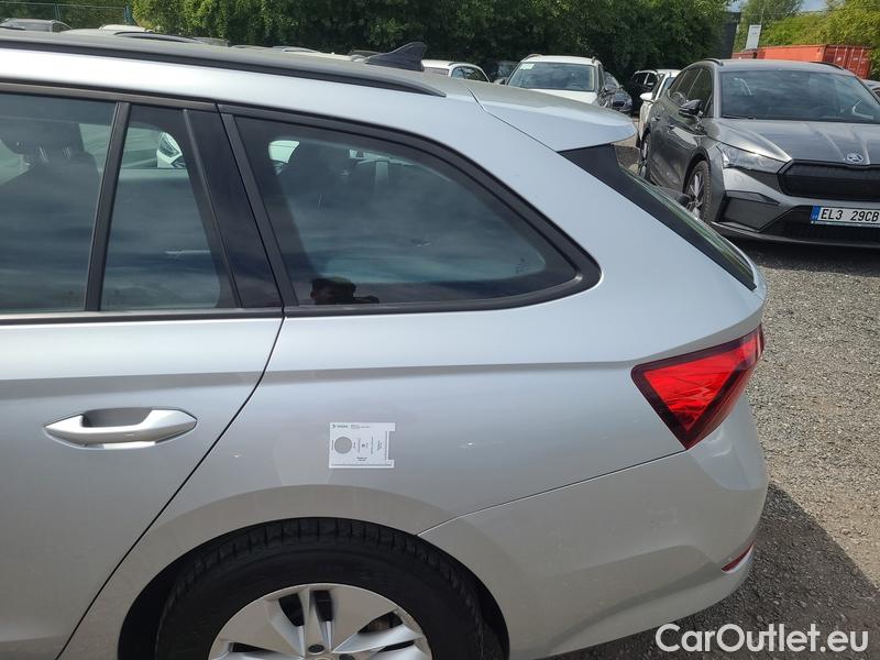  Skoda  Octavia  Combi (NX3)(2020) Oct.Com.1.0 e-TEC 81 Ambit.AT #11