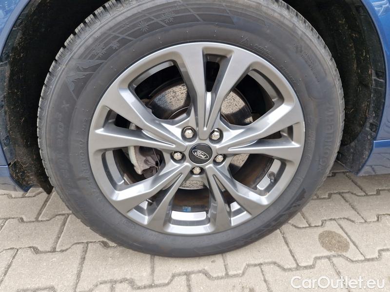  Ford  Kuga  (2019)  2.5DT HEV ST-Line AT 5d #4