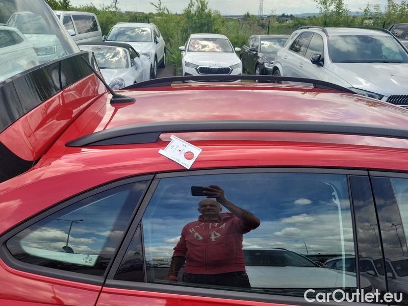  Volkswagen  Taigo  (2021)  1.0 TSI 70 Life #13