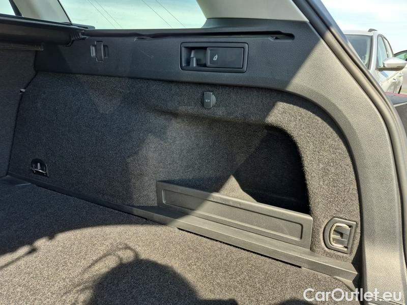  Volkswagen  Passat  Variant (CB5) (2019) Pas.Var.2.0 TDI 110 Business #13
