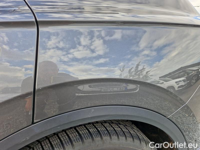  Volkswagen  Touareg  (CR7)(2018->)  3.0TDI Atmosph.4M AT #8