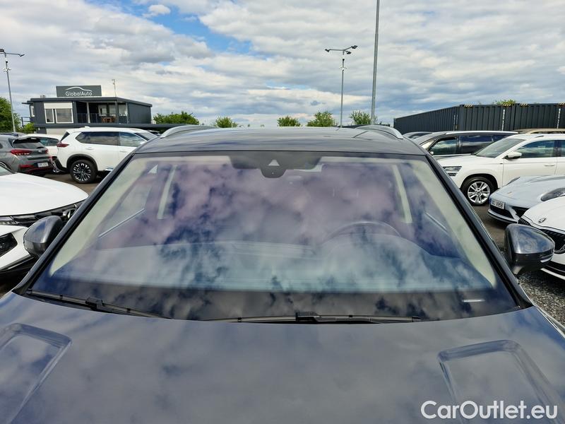  Volkswagen  Touareg  (CR7)(2018->)  3.0TDI Atmosph.4M AT #1