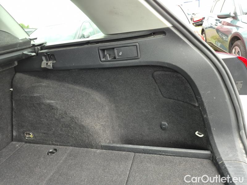  Volkswagen  Golf  VII Variant  (BV5)(2017->) Var 1.5TSI EVO 110 HL #24