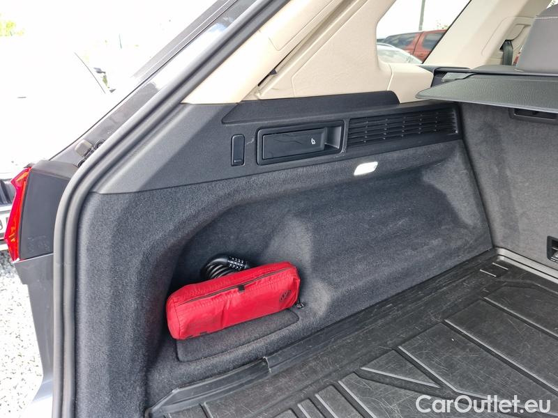  Volkswagen  Touareg  (CR7)(2018->)  3.0TDI Atmosph.4M AT #16