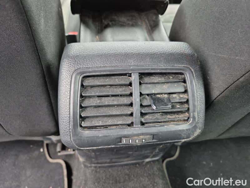  Volkswagen  Golf  VII Variant  (BV5)(2017->) Var 1.5TSI EVO 110 HL #17