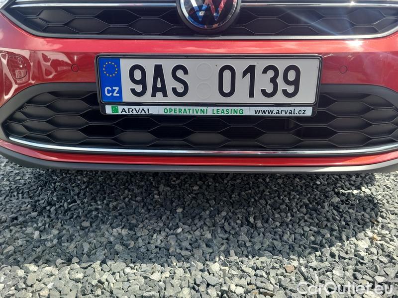  Volkswagen  Taigo  (2021)  1.0 TSI 70 Life #2