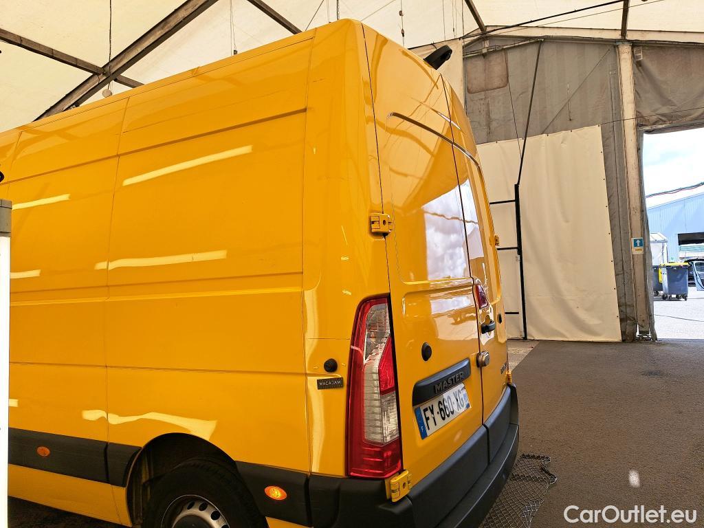  Renault  Master RENAULT  / 2019 / 4P / Fourgon tôlé FG Z.E.Tr CF F3100 L3H2 R75 AI - 19 #24