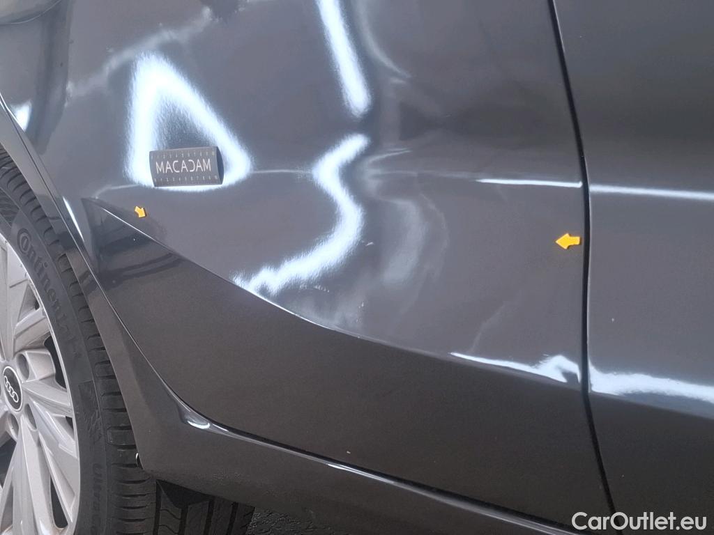  Audi  A3  Sportback 35 TDI Design Luxe 2.0 TDI 150CV BVA7 E6d #16