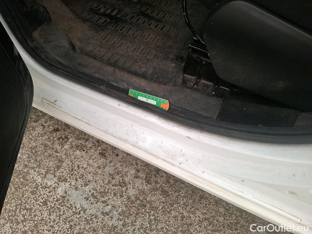  Citroen  Berlingo  Fourgon Club L1 (Court) 1.6 BlueHDi 75CV BVM5 E6 #4