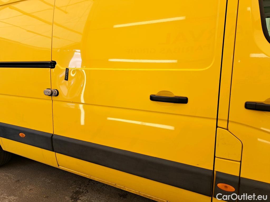  Renault  Master RENAULT  / 2019 / 4P / Fourgon tôlé FG Z.E.Tr CF F3100 L3H2 R75 AI - 19 #16
