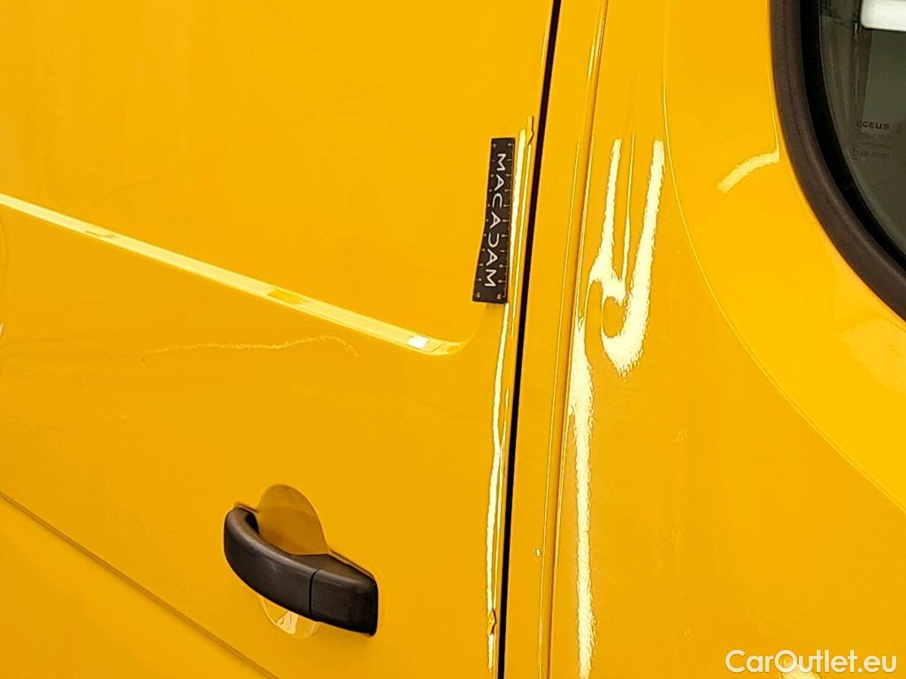  Renault  Master RENAULT  / 2019 / 4P / Fourgon tôlé FG Z.E.Tr CF F3100 L3H2 R75 AI - 19 #18