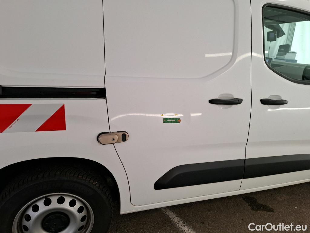  Citroen  Berlingo  Fourgon Worker M 1000 1.2 PureTech 130CV BVA8 E6d #21