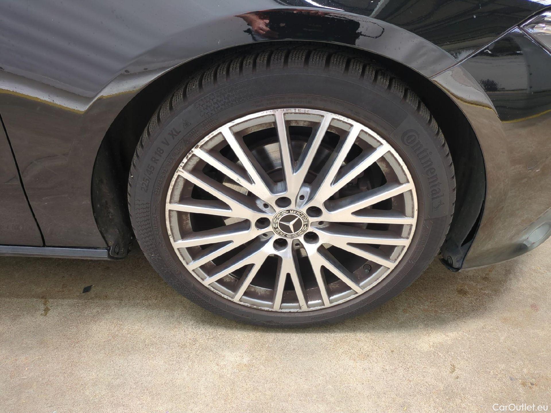  Mercedes  CLA-Klasse MERCEDES-BENZ CLA Shooting Brake / 2019 / 5P / Break CLA 200 d Business Line BA8 #22