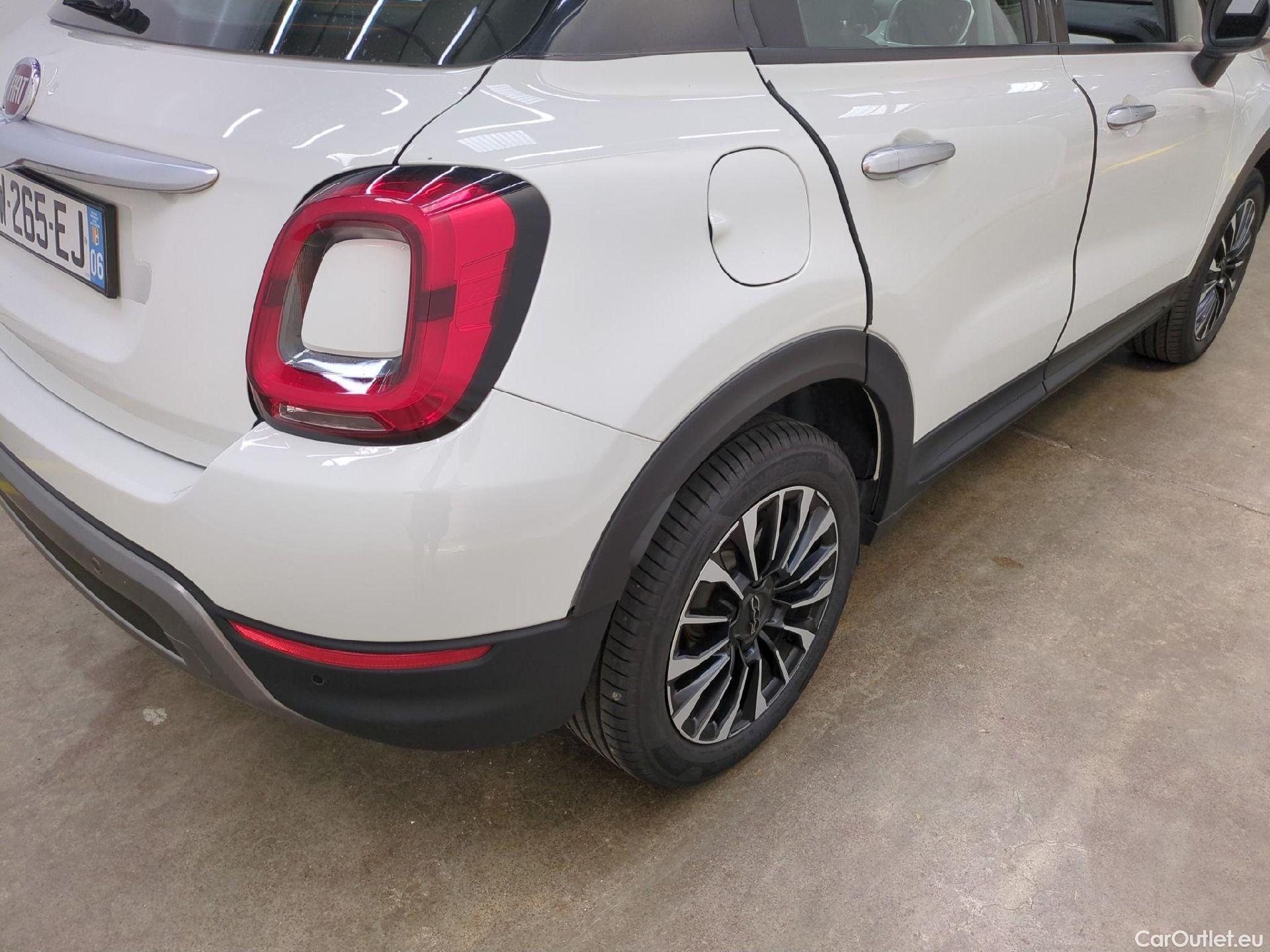  Fiat  500 FIAT X / 2018 / 5P / SUV 1.0 FFly T T3 120ch Cross #51