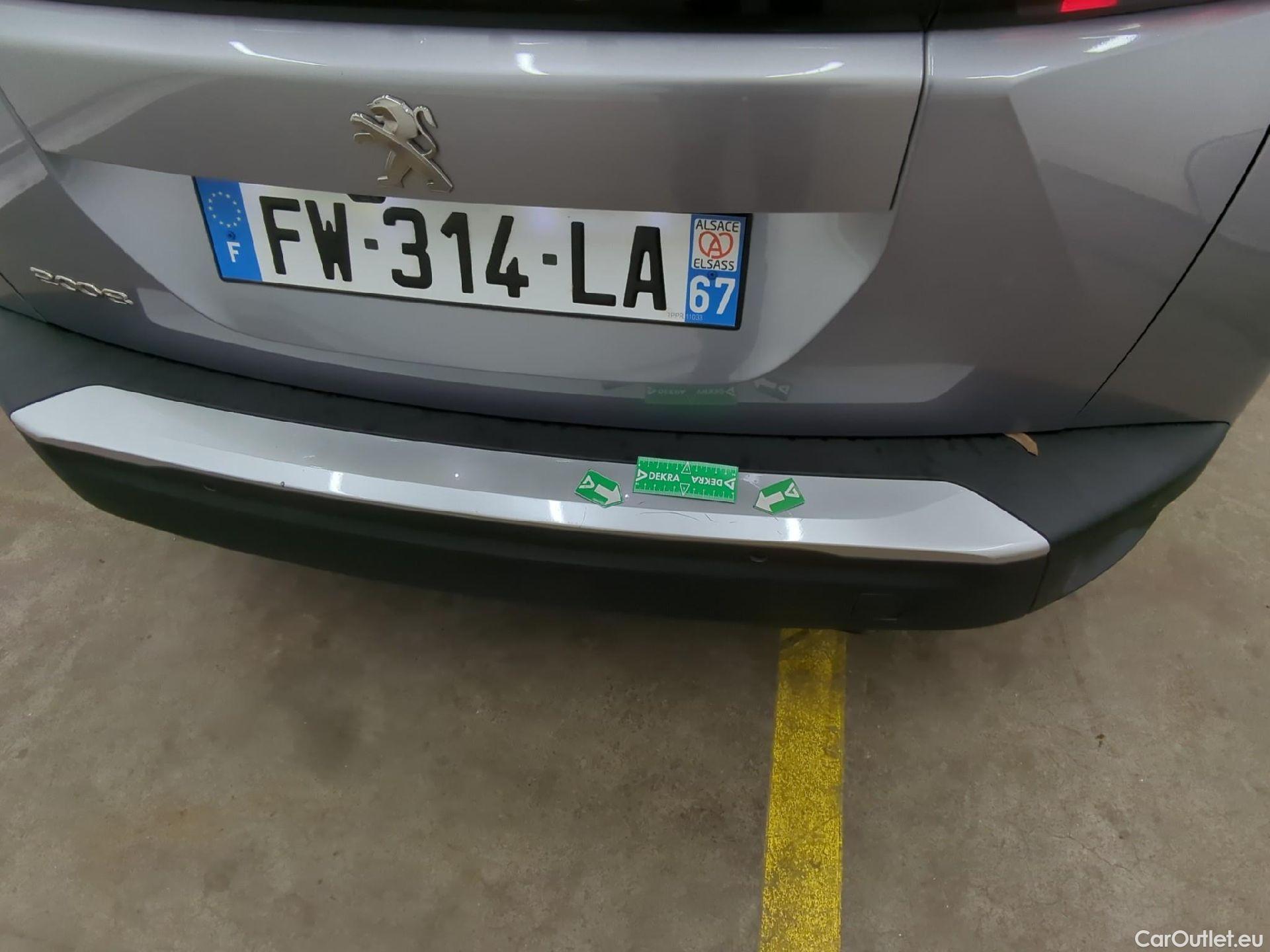  Peugeot  2008  Allure Business 1.2 PureTech 100CV BVM6 E6d #16