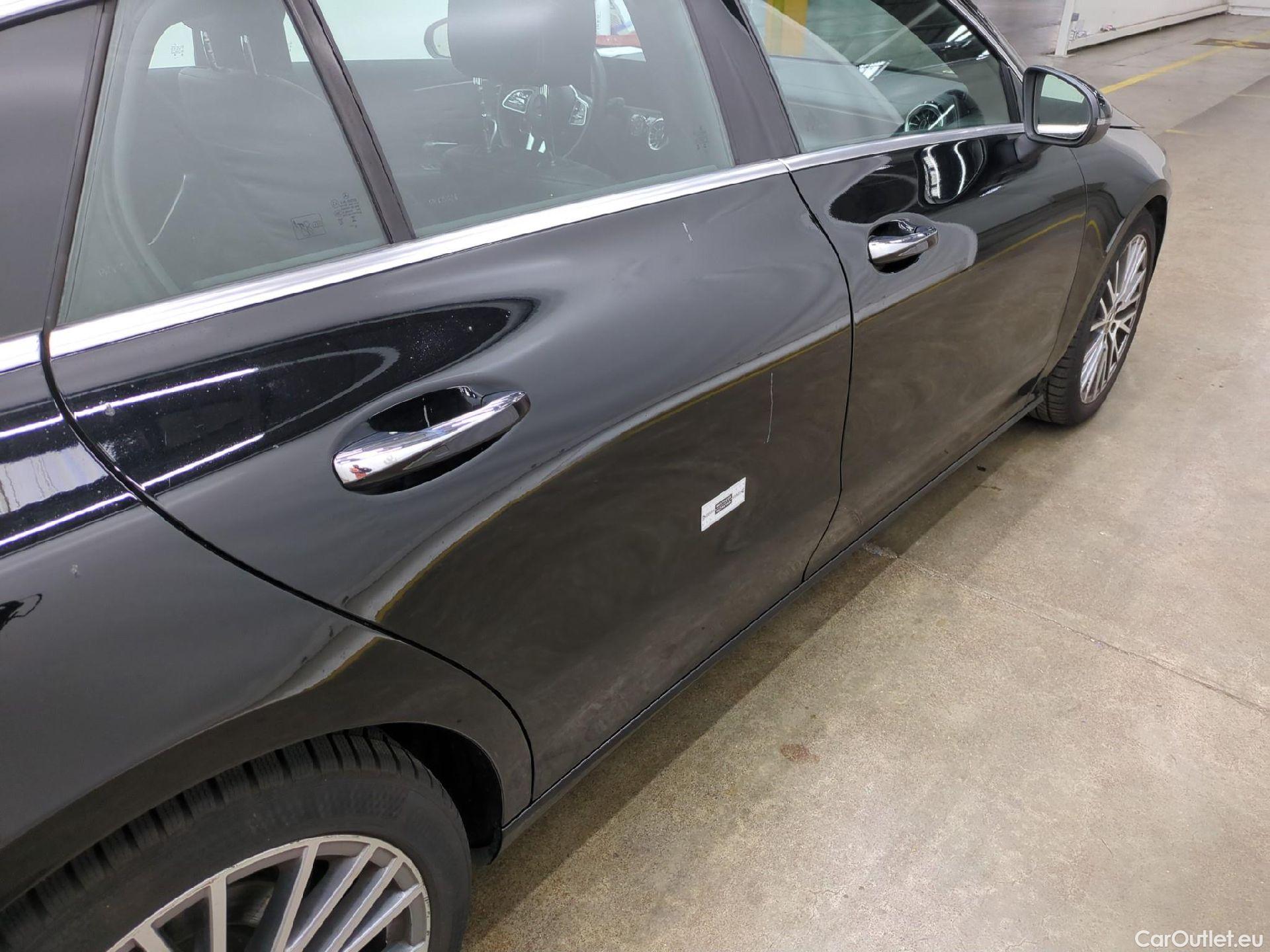  Mercedes  CLA-Klasse MERCEDES-BENZ CLA Shooting Brake / 2019 / 5P / Break CLA 200 d Business Line BA8 #38