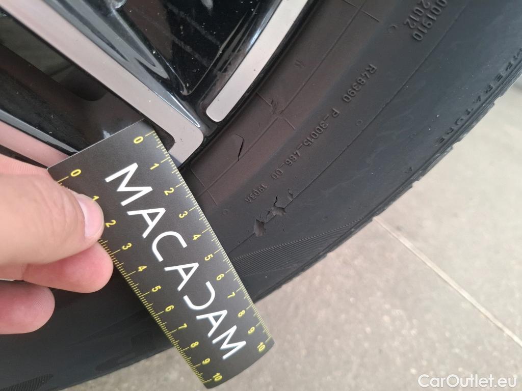  Mercedes  GLB MERCEDES-BENZ  / 2023 / 5P / SUV  200 d AMG Line #10