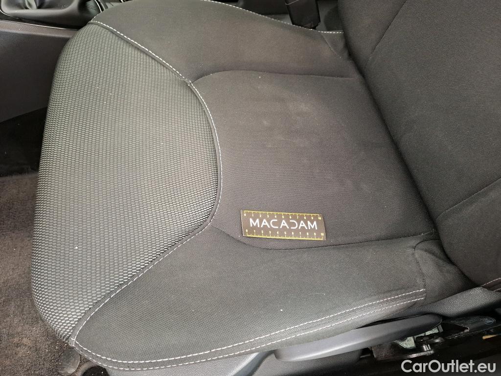  Renault  Clio  IV Business 0.9 TCe 90CV BVM5 E6 #16