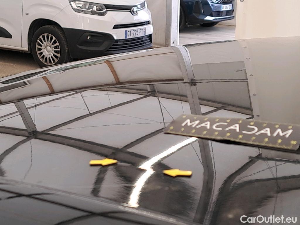 Peugeot  208  Allure Pack 1.2 PureTech 100CV BVA8 E6d #6