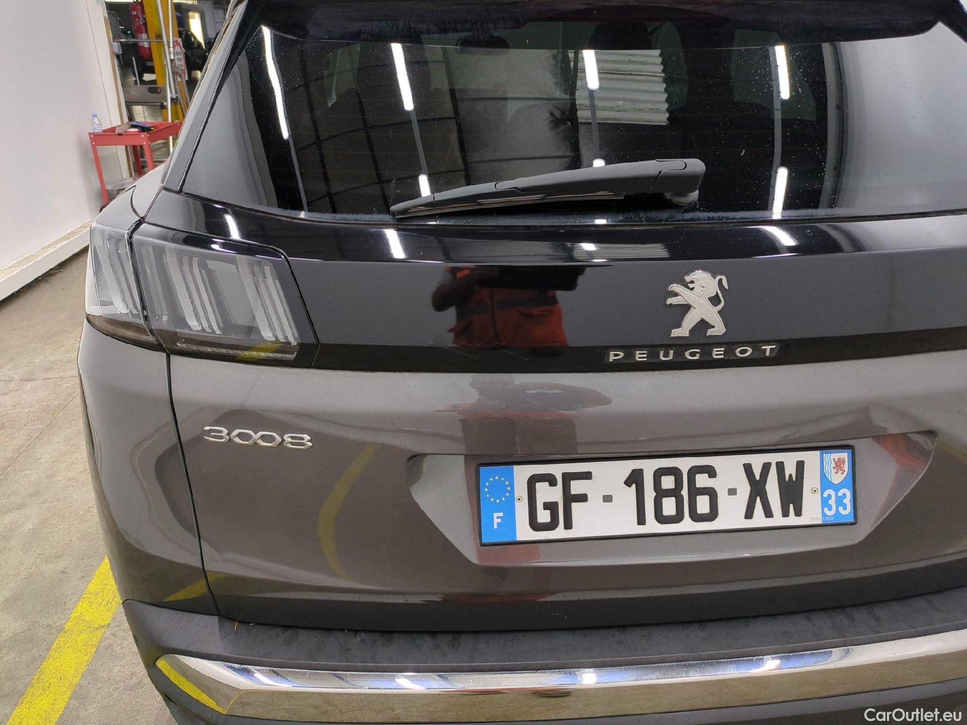  Peugeot  3008  Allure 1.5 HDi 130CV BVA8 E6d #29