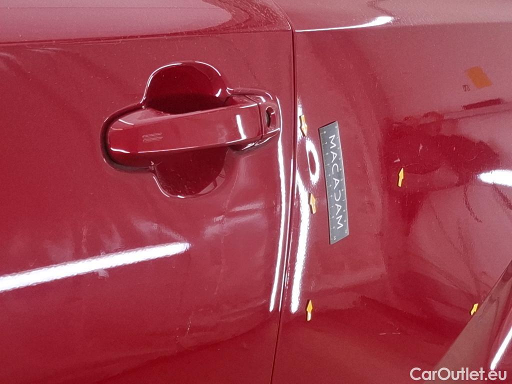  Toyota  C-HR TOYOTA  / 2016 / 5P / SUV 2.0 HYBRIDE 184 COLLECTION #4