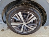  Peugeot  3008 PEUGEOT  / 2020 / 5P / SUV BLUEHDI 130 EAT8 SeS ALLURE #17
