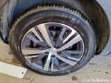  Peugeot  3008 PEUGEOT  / 2020 / 5P / SUV BLUEHDI 130 EAT8 SeS ALLURE #18