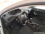  Peugeot  308 PEUGEOT  / 2017 / 5P / STATION WAGON SW BUSINESS BLUEHDI 100CV SeS #83