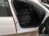  Peugeot  308 PEUGEOT  / 2017 / 5P / STATION WAGON SW BUSINESS BLUEHDI 100CV SeS #126