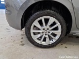  Skoda  KAMIQ SKODA  / 2019 / 5P / SUV 1.0 TSI 81KW STYLE #18