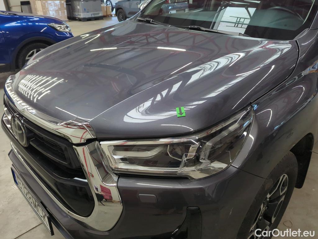  Toyota  Hilux 2.8 D-4D Executive Auto 4x4 Double Cab #19