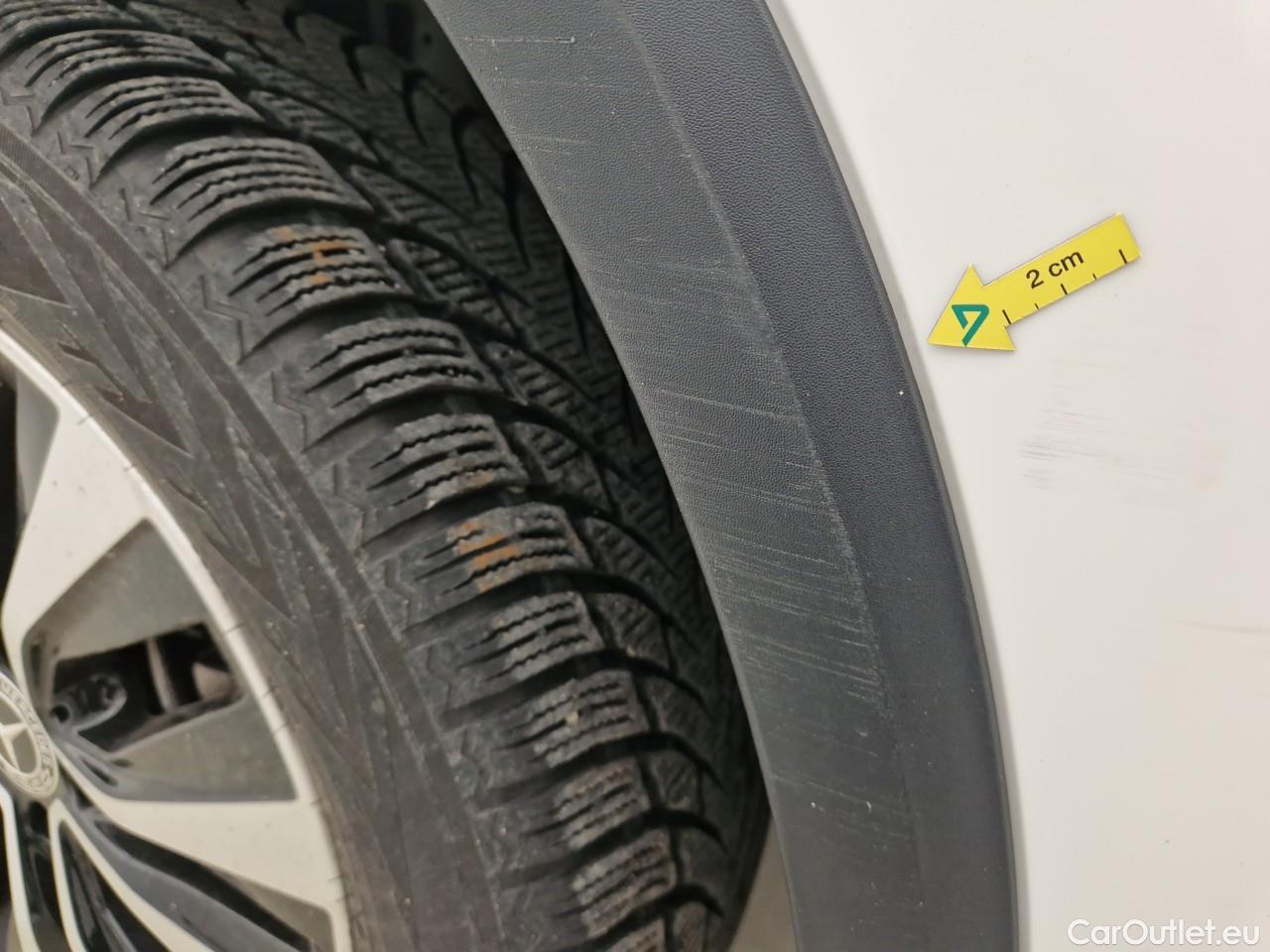  Mercedes  GLA  250 e #21