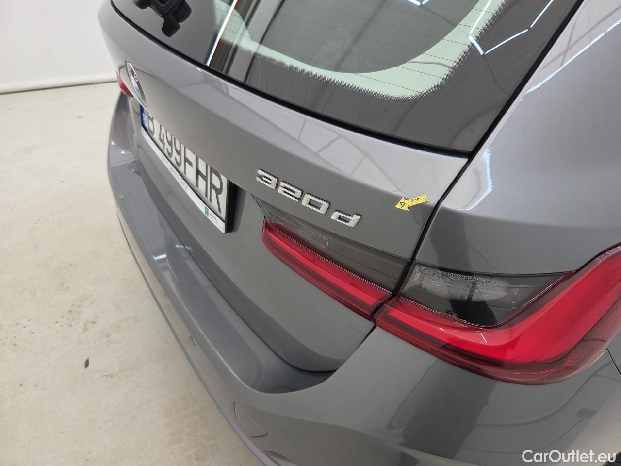  Bmw  Serie 3 2.0 320d Touring Auto #42