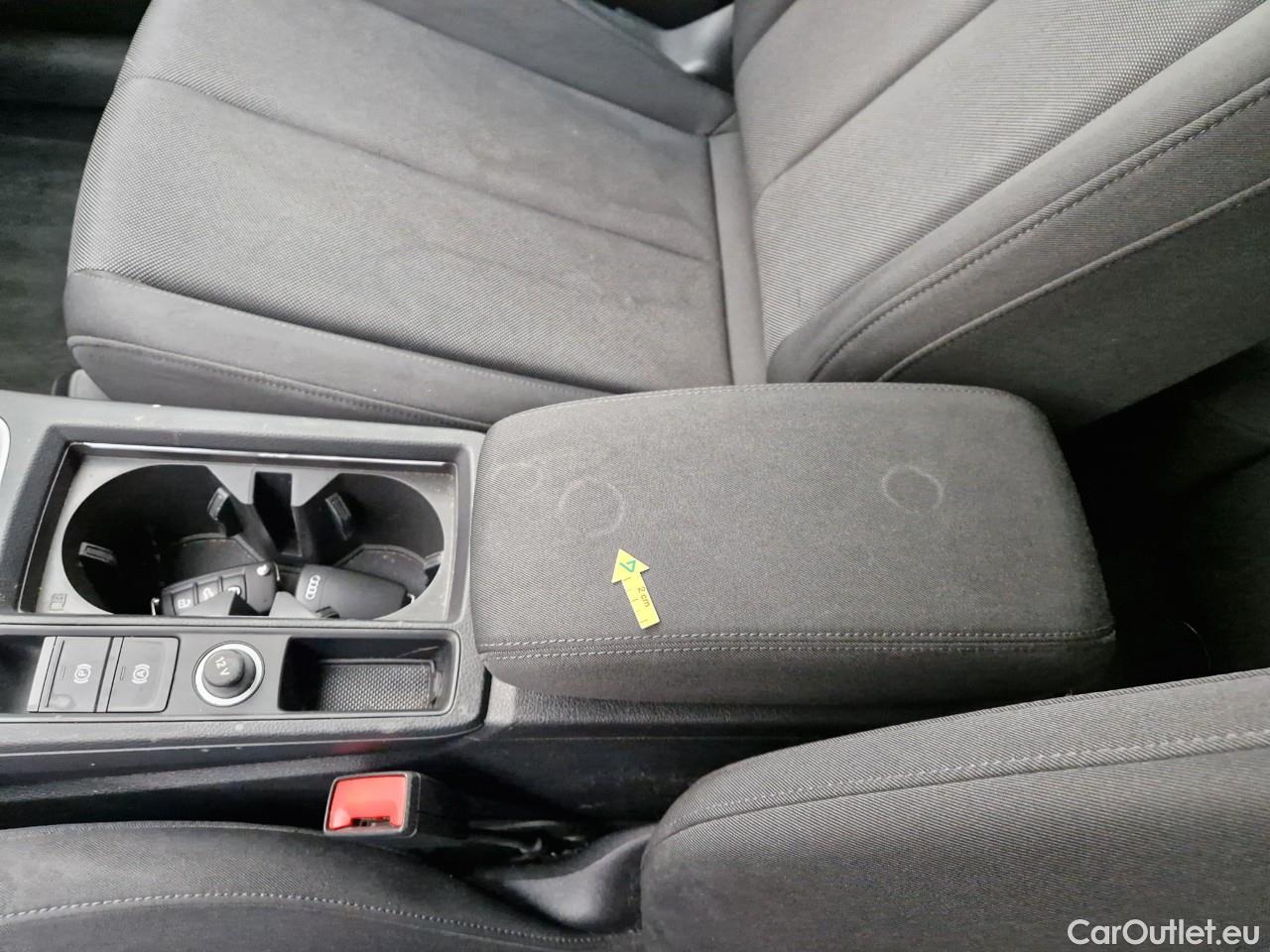  Audi  Q3 35 TFSI #22