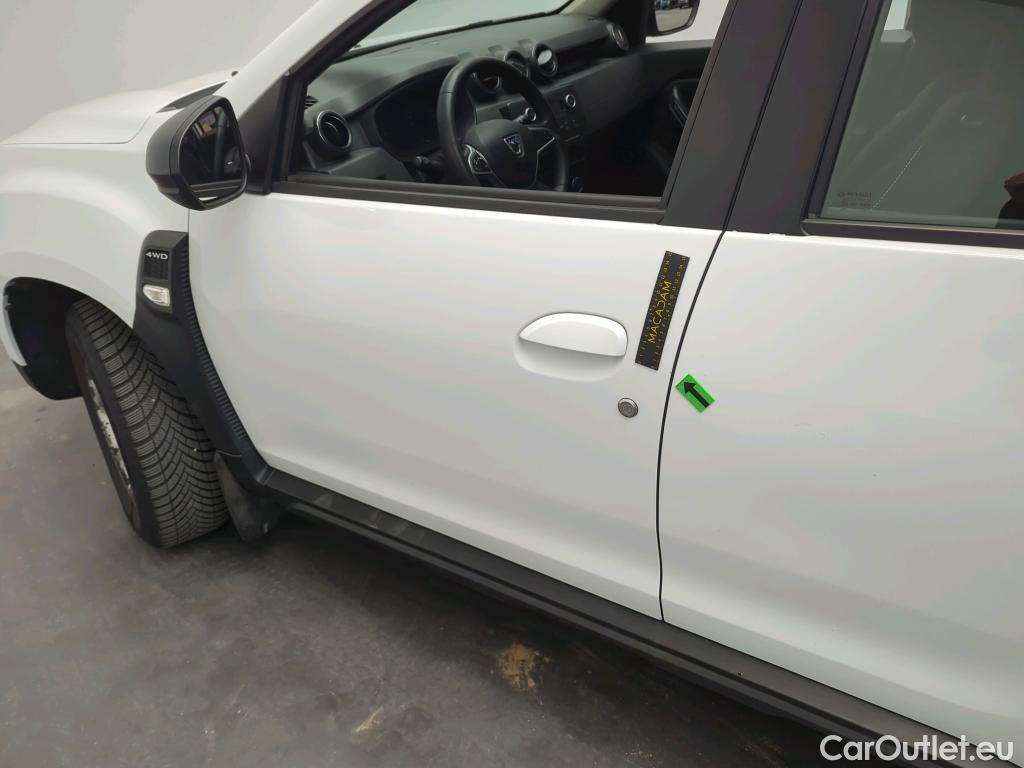  Dacia  Duster 1.5 Blue dCi 115CP Comfort 4WD #18