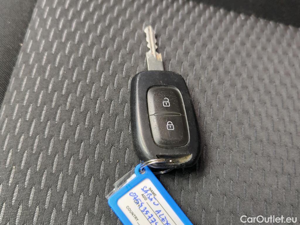  Dacia  Duster 1.5 Blue dCi 115CP Comfort 4WD #5