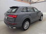 Q7