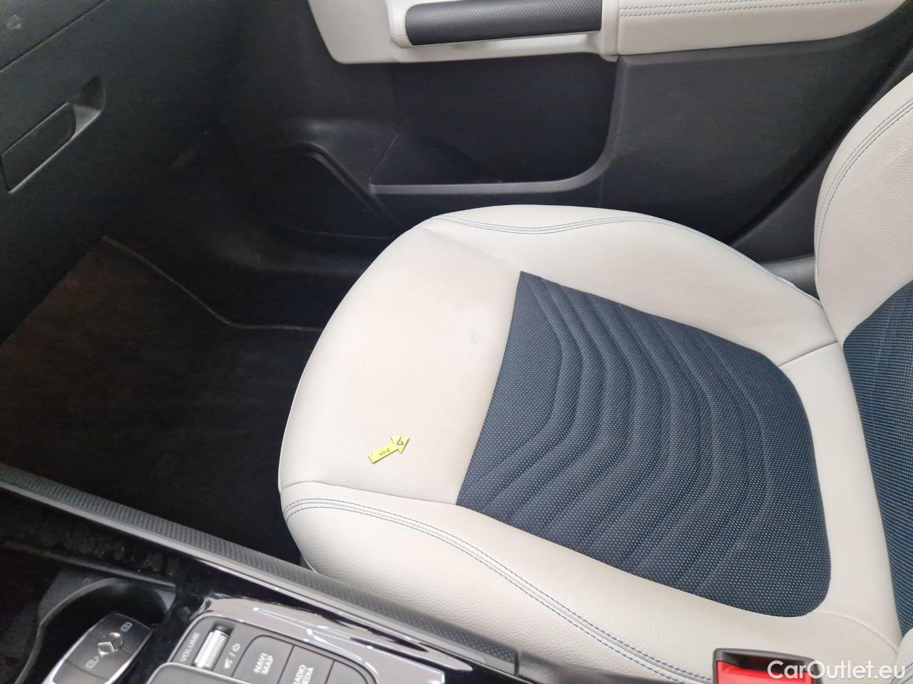  Mercedes  GLA  250 e #41