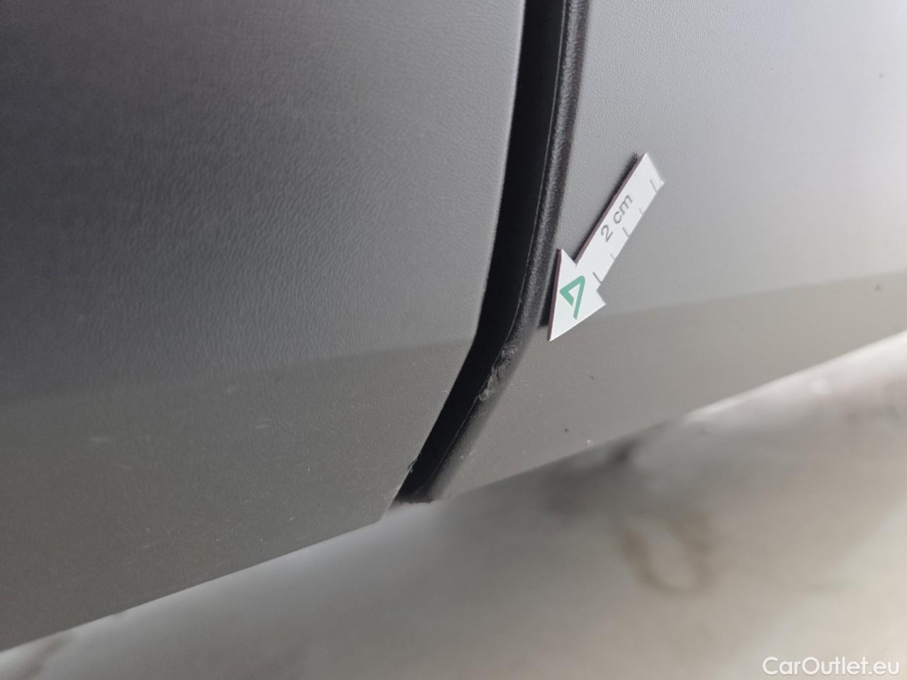  Nissan  Qashqai 1.3 156CP mild-hybr N-Connecta X-Tronic #33
