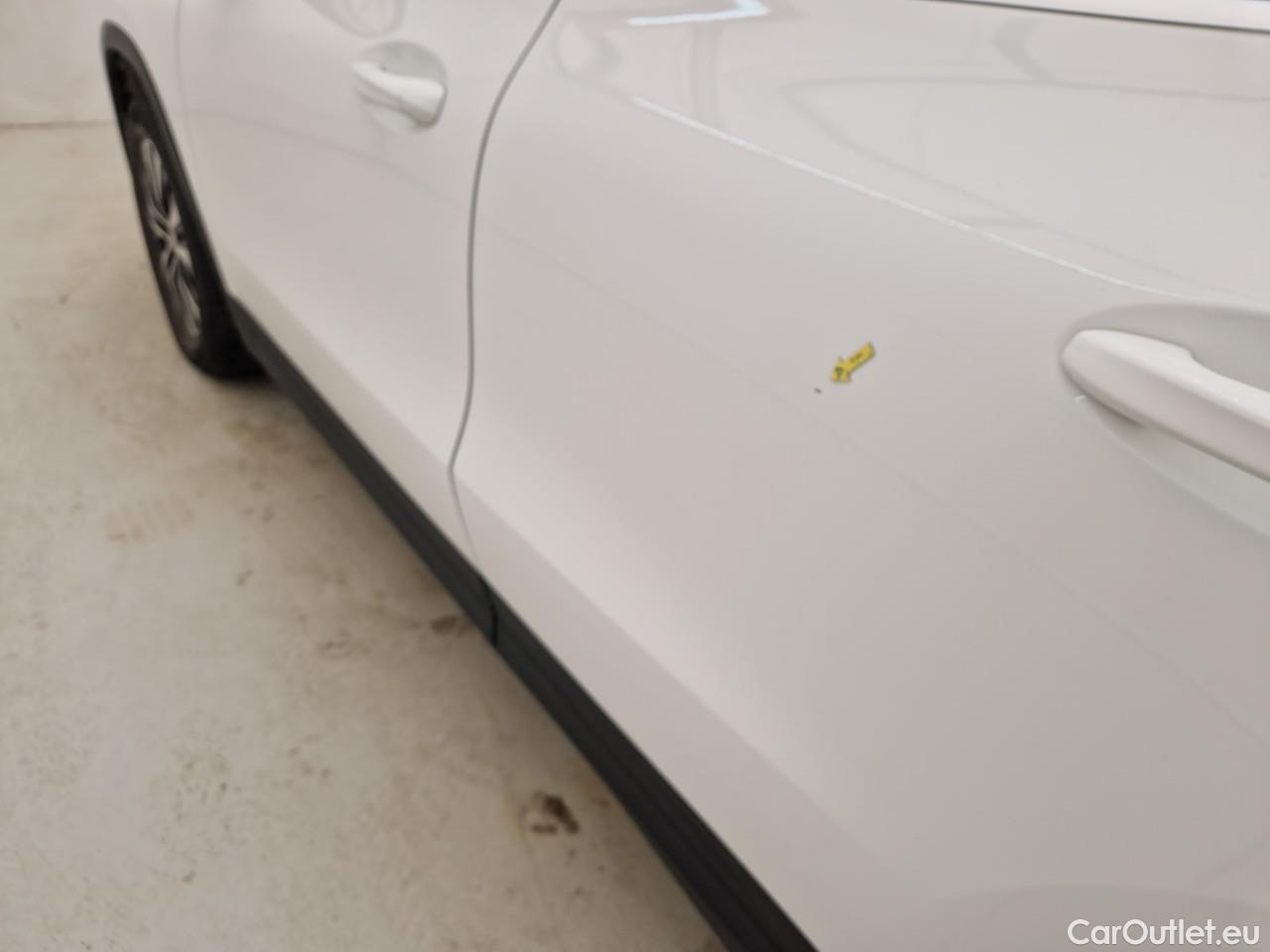  Mercedes  GLA  250 e #36