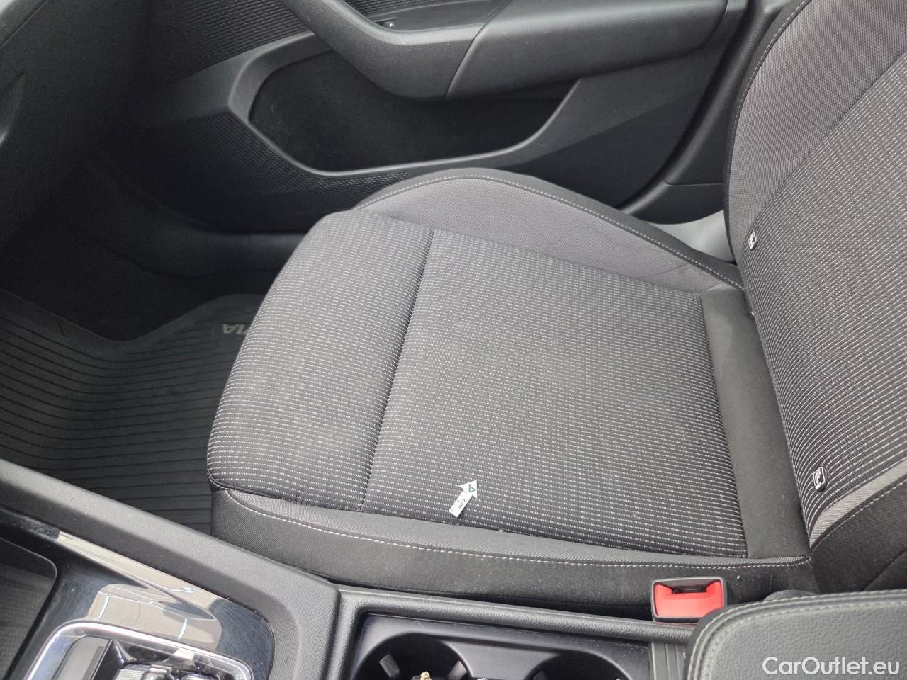  Skoda  Octavia 2.0 TDI 150CP Ambition DSG #53
