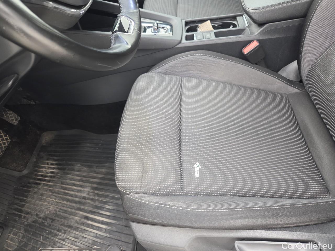  Skoda  Octavia 2.0 TDI 150CP Ambition DSG #48