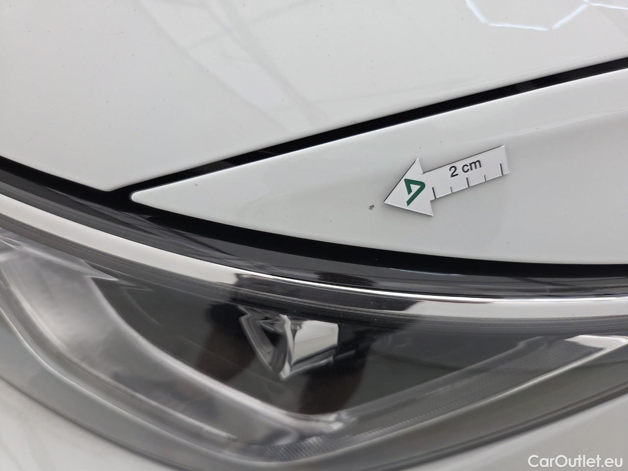  Volkswagen  Golf  Life 1.5 eTSI ACT DSG mild-Hybrid #2
