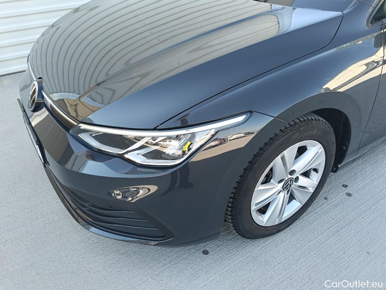  Volkswagen  Golf  Life 1.0 TSI #11