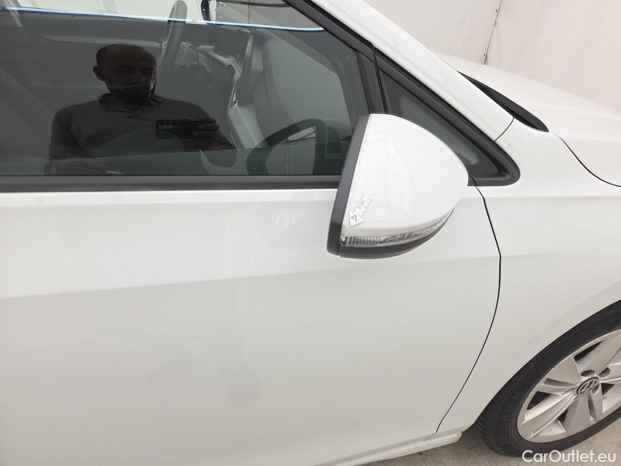 Volkswagen  Golf  Life 1.5 eTSI ACT DSG mild-Hybrid #4