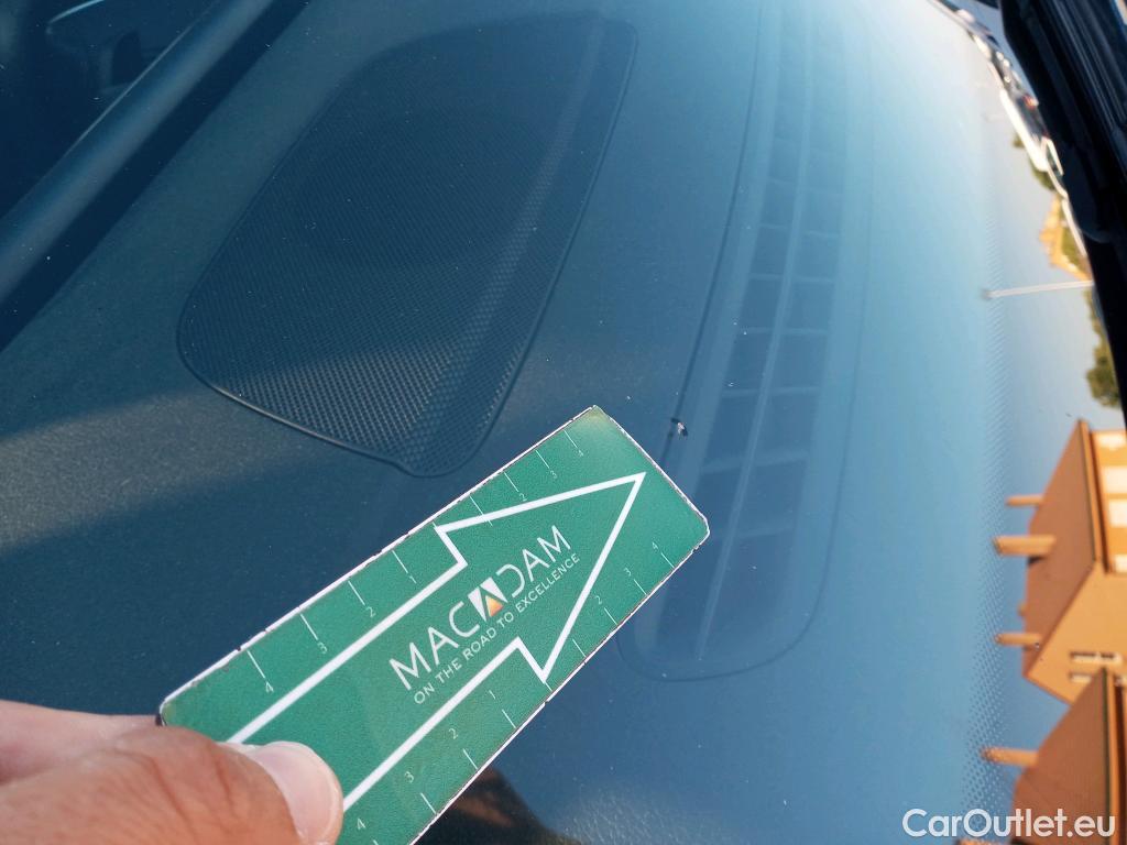  Mercedes  A-Klasse MERCEDES-BENZ Clase A 250 e 220 CV 11 kWh #Opcionales 7300 €# #7