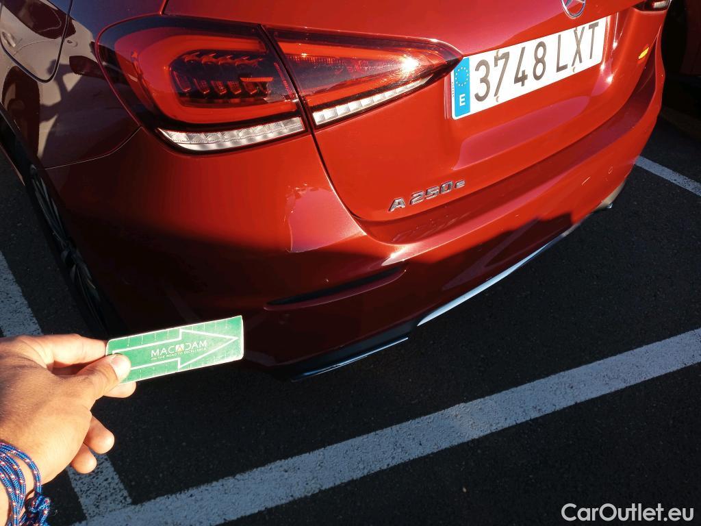  Mercedes  A-Klasse MERCEDES-BENZ Clase A 250 e 220 CV 11 kWh #Opcionales 7300 €# #20