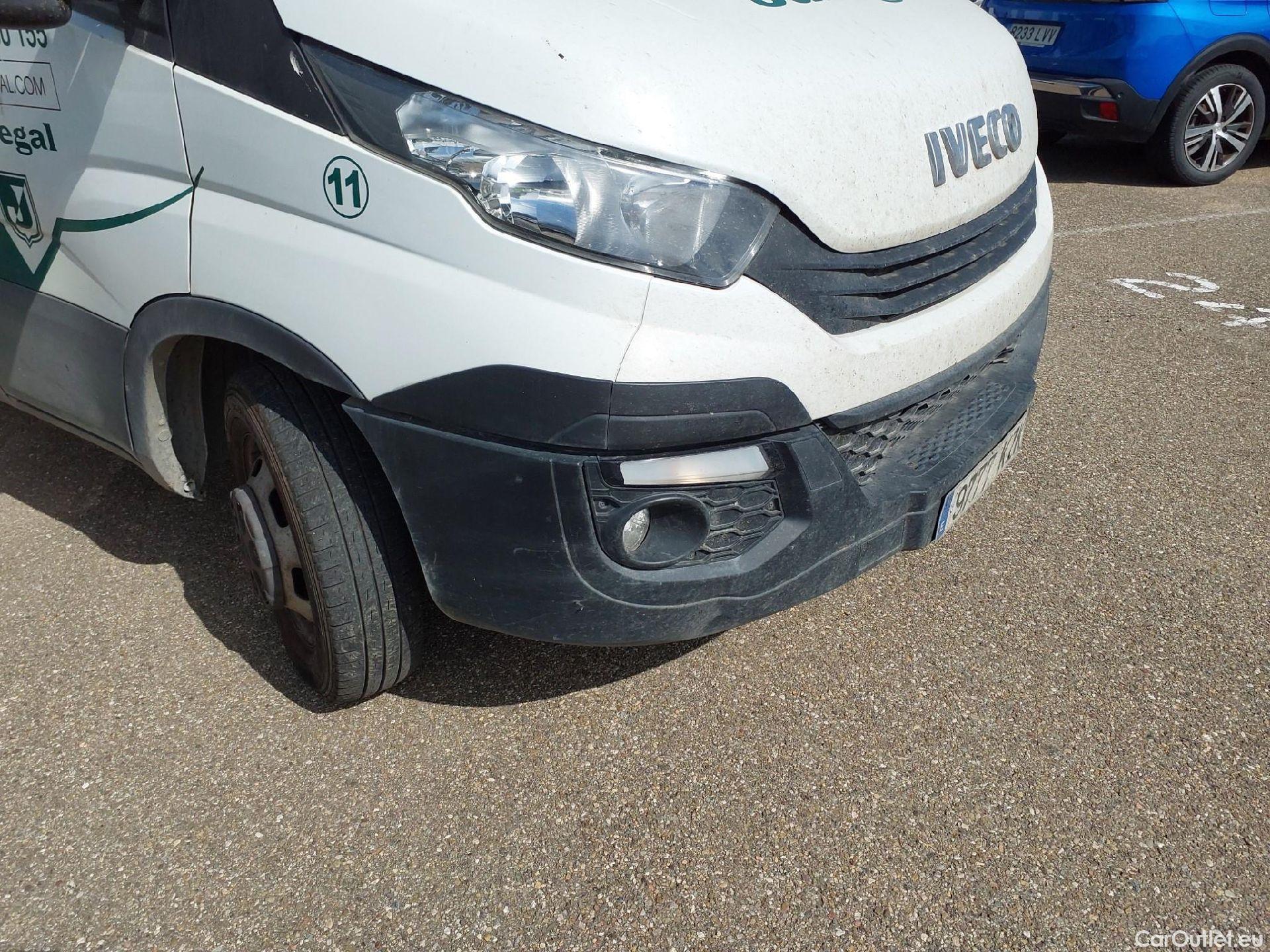  Iveco  Daily IVECO  35C 15 3.0 3750 150 CV #9