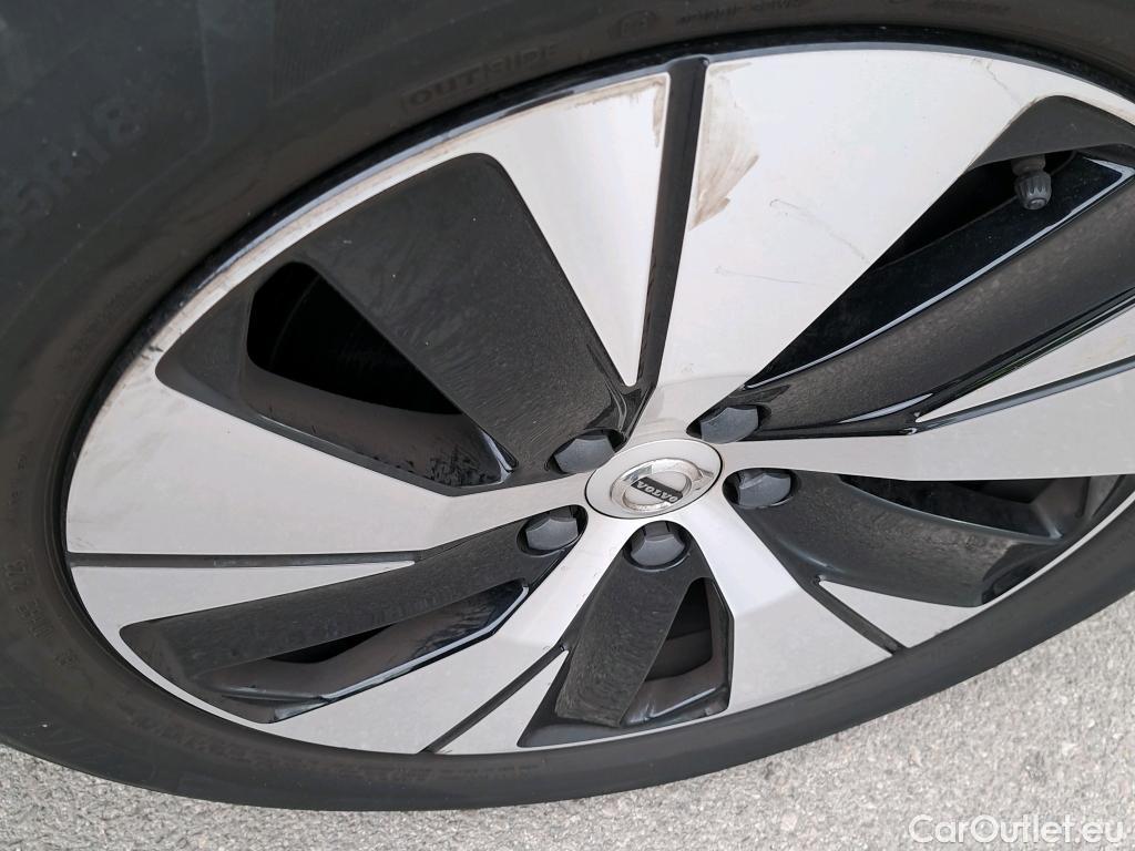  Volvo  XC 40 VOLVO XC40 / 2017 / 5P / todoterreno 1.5 T4 Twin Recharge Inscription Ex Auto #12